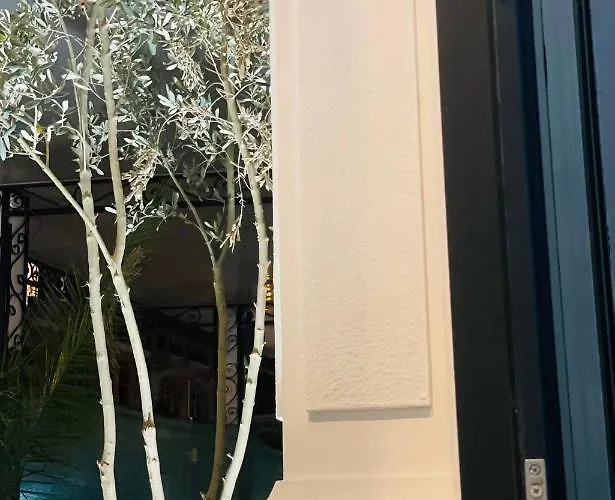 Avenue 2* رافدا