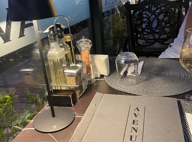 فندق Avenue رافدا