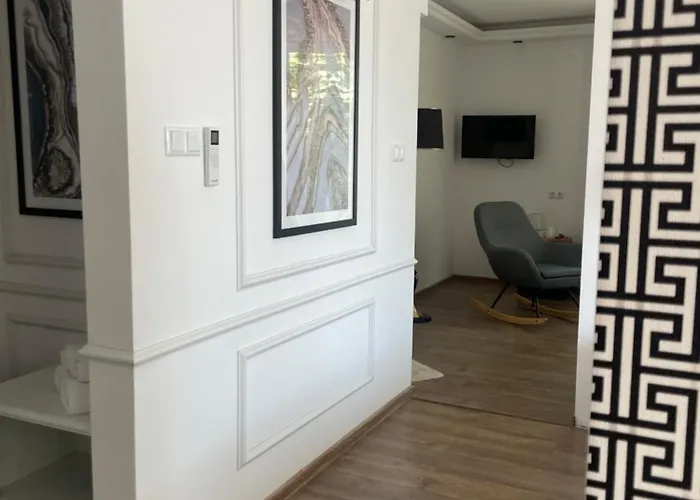 فندق Avenue رافدا